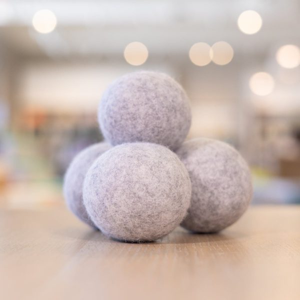 dryer-balls-buff-city-soap_94f6e0b5-b6cc-47fb-bf08-d86b11128343